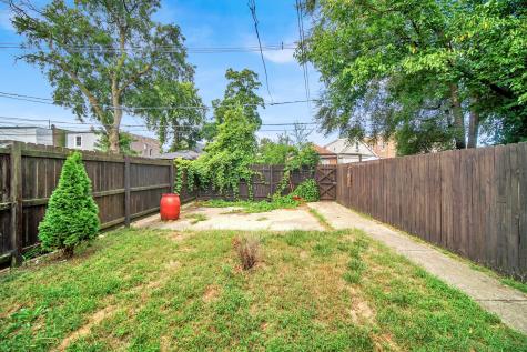 7316 South Woodlawn Avenue Chicago IL 60619