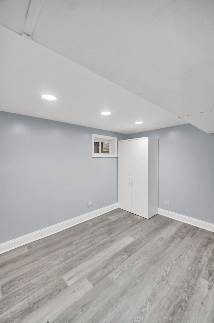 7316 South Woodlawn Avenue Chicago IL 60619