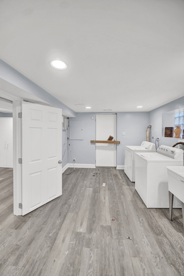 7316 South Woodlawn Avenue Chicago IL 60619