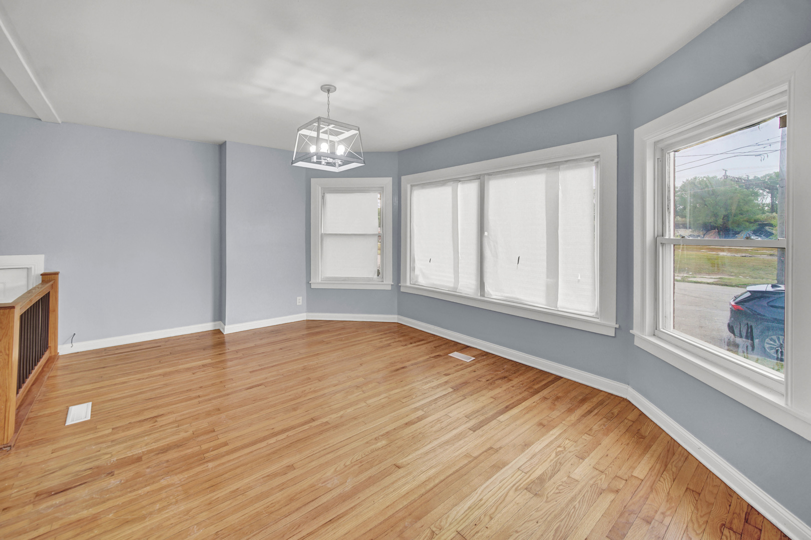 7316 South Woodlawn Avenue Chicago IL 60619