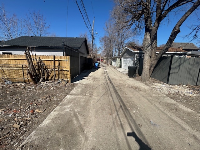 9815 South Carpenter Street Chicago IL 60643