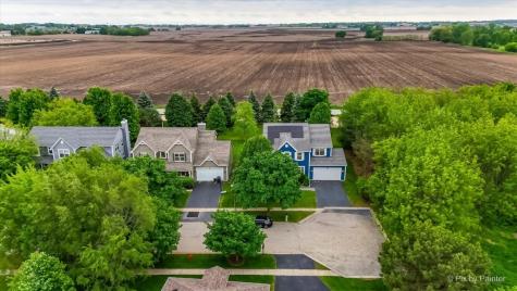 730 Charismatic Drive Oswego IL 60543
