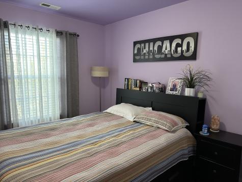 172 North East River Road Des Plaines IL 60016