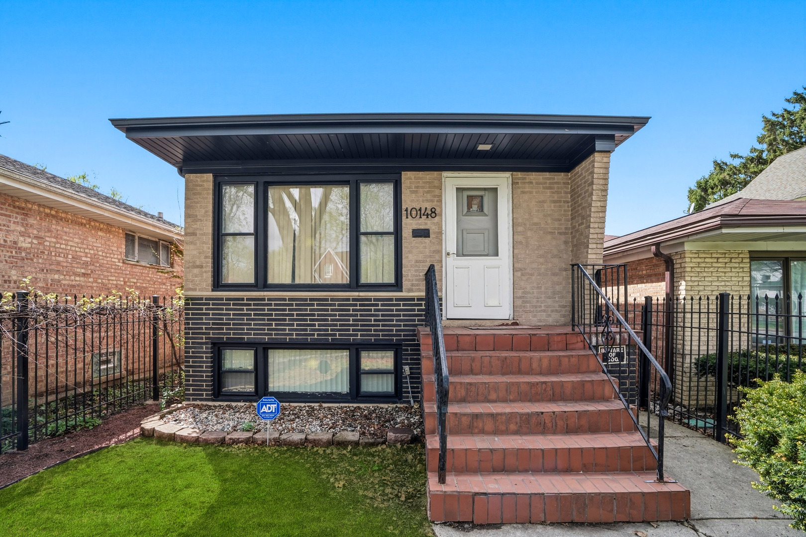 10148 South Peoria Street Chicago IL 60643