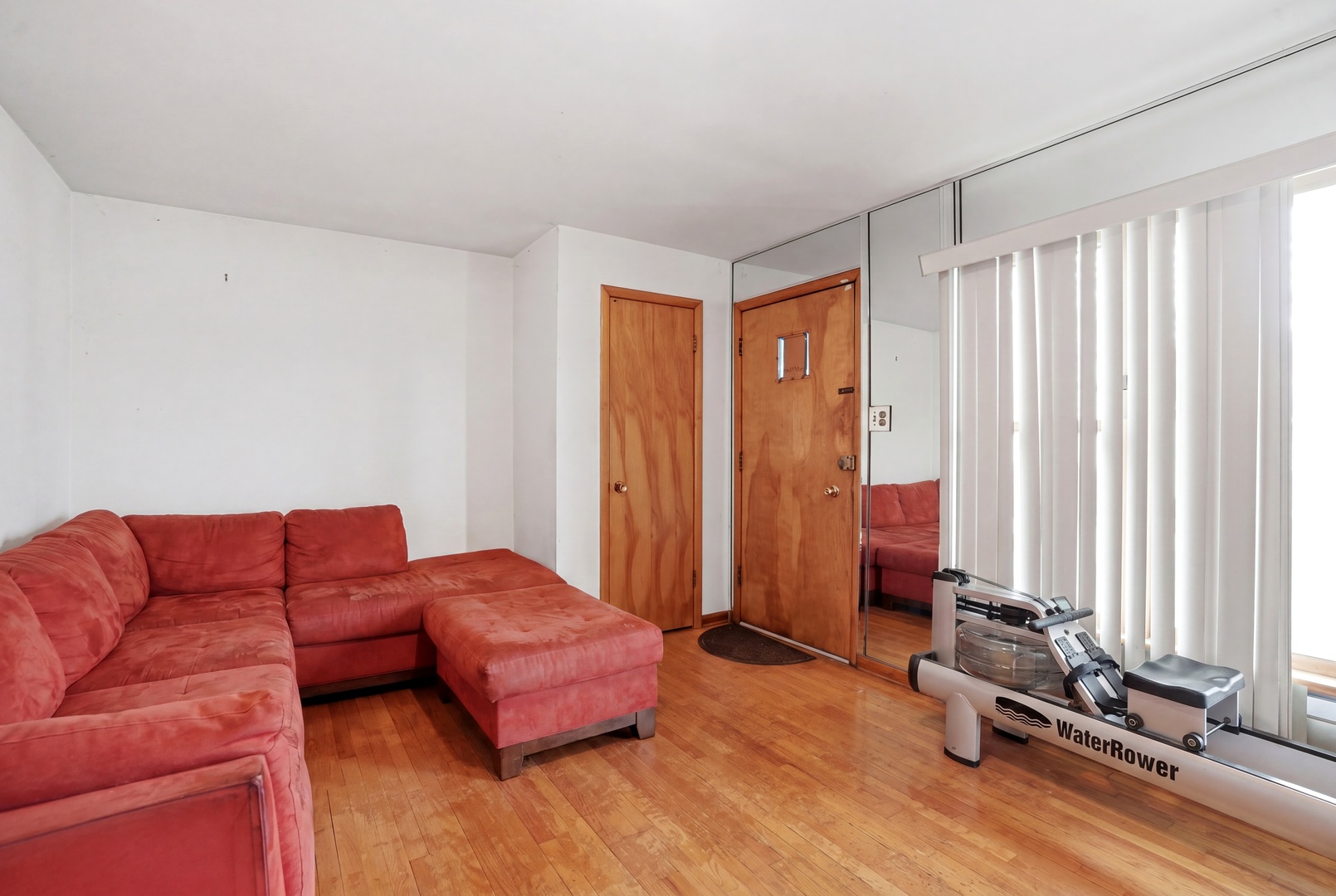 10148 South Peoria Street Chicago IL 60643