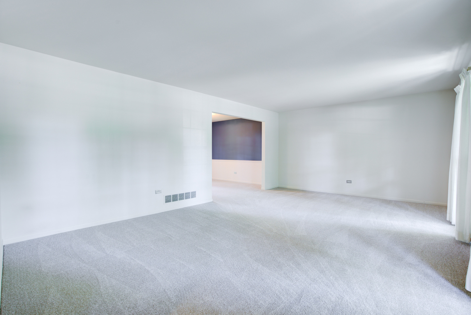 907 Secretariat Drive Naperville IL 60540