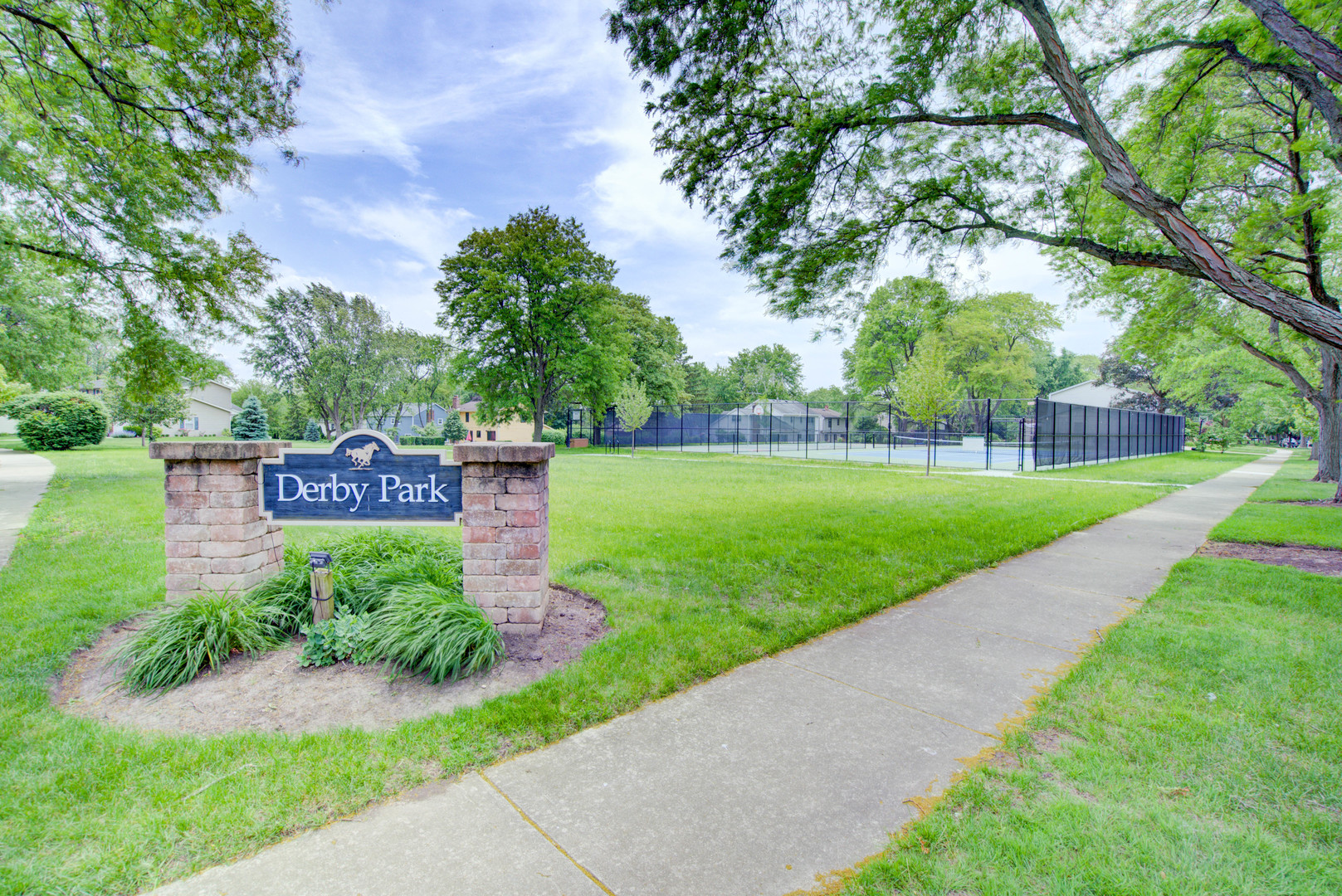 907 Secretariat Drive Naperville IL 60540