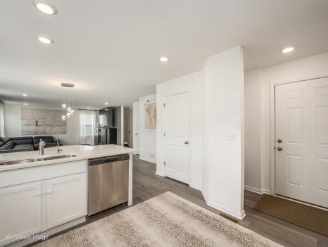 444 Radcliff Lane South Elgin IL 60177