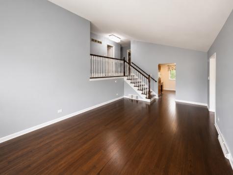 360 East Huntington Lane Elmhurst IL 60126