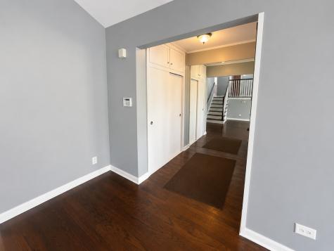 360 East Huntington Lane Elmhurst IL 60126