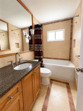 360 East Huntington Lane Elmhurst IL 60126