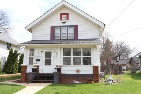 2011 Latham Street Rockford IL 61103