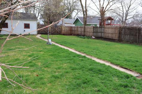 2011 Latham Street Rockford IL 61103