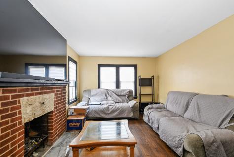3359 Ann Street Lansing IL 60438