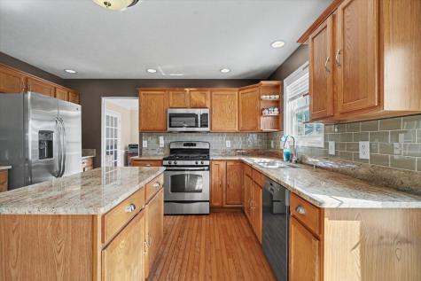 401 Crest View Drive Monticello IL 61856