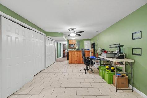 401 Crest View Drive Monticello IL 61856