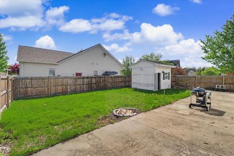 401 Crest View Drive Monticello IL 61856