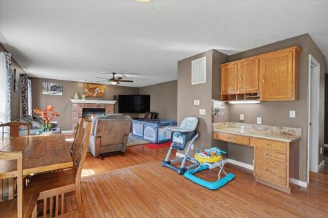 401 Crest View Drive Monticello IL 61856
