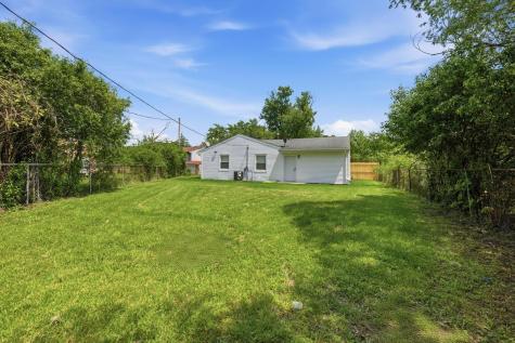 1904 Campbell Avenue Chicago Heights IL 60411