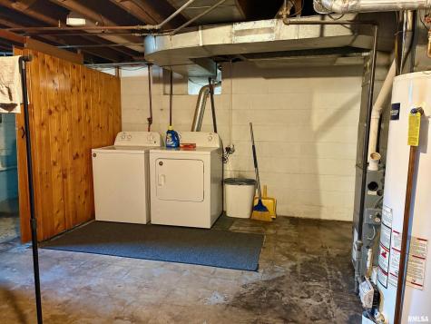 908 East Melbourne Avenue Peoria IL 61603