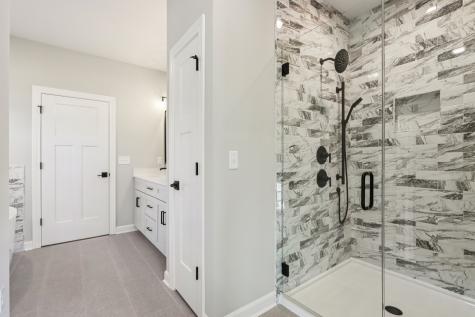 39W910 Catlin Square Geneva IL 60134