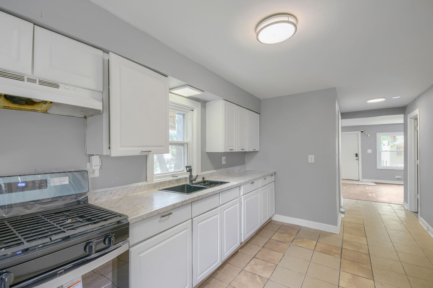 12025 South Prairie Avenue Chicago IL 60628