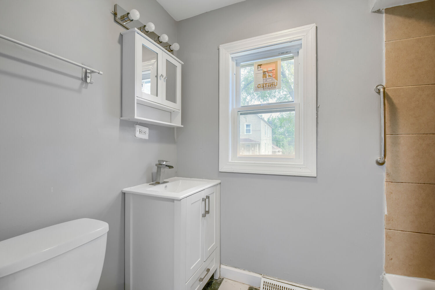12025 South Prairie Avenue Chicago IL 60628