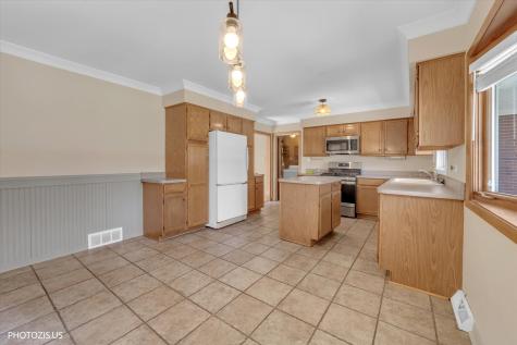 6200 West 128th Street Palos Heights IL 60463
