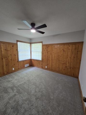 4827 Charles Street Rockford IL 61108