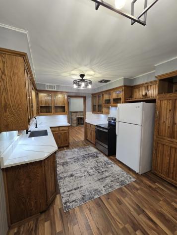 4827 Charles Street Rockford IL 61108