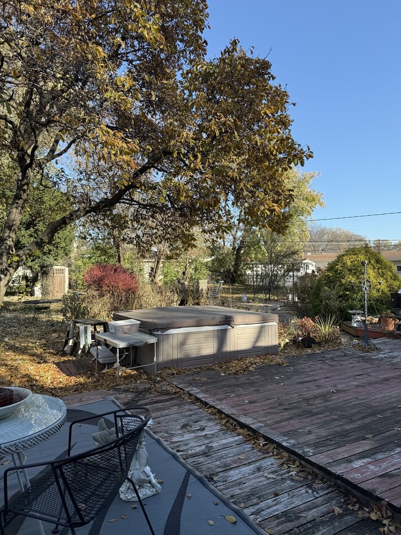 655 West Comstock Avenue Elmhurst IL 60126