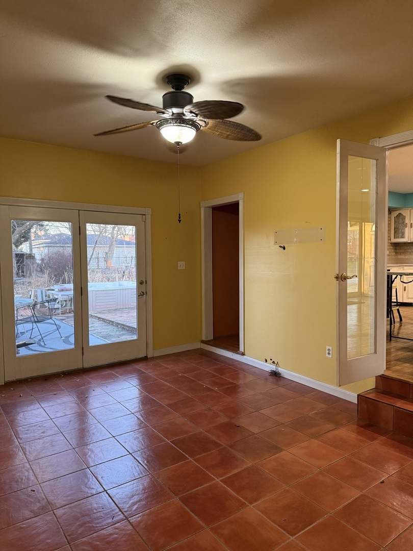 655 West Comstock Avenue Elmhurst IL 60126