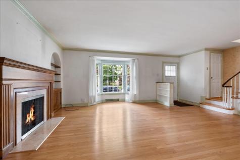 2925 West Greenleaf Avenue Chicago IL 60645