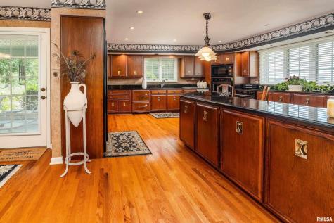 15866 Moellers Road Marion IL 62959