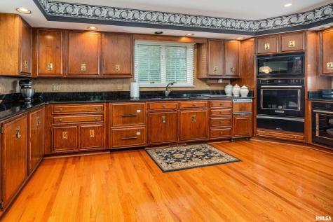 15866 Moellers Road Marion IL 62959