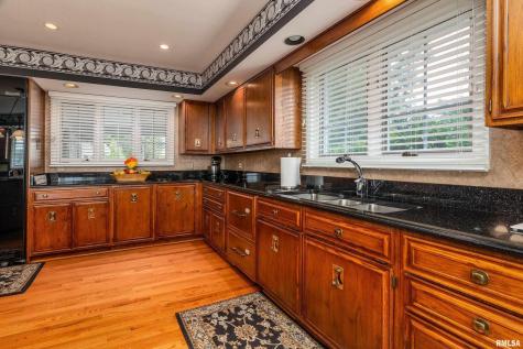 15866 Moellers Road Marion IL 62959