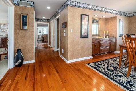 15866 Moellers Road Marion IL 62959