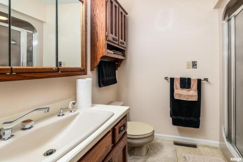 15866 Moellers Road Marion IL 62959