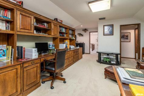 15866 Moellers Road Marion IL 62959