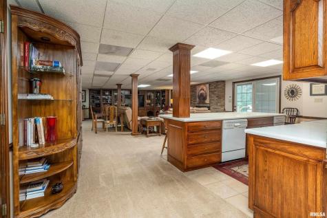 15866 Moellers Road Marion IL 62959