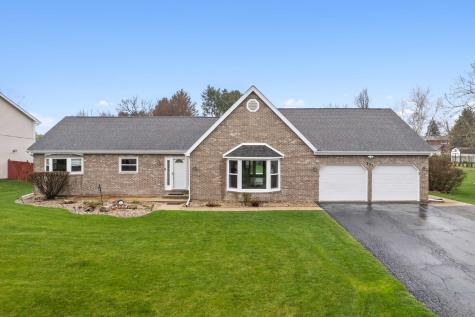 537 Erma Drive Lake Holiday IL 60552