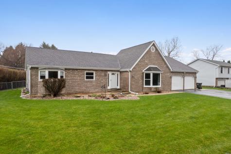537 Erma Drive Lake Holiday IL 60552