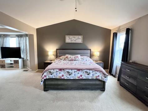 407 Post Oak Circle West Chicago IL 60185