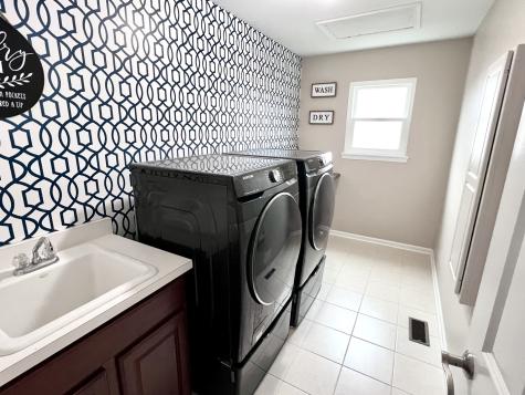 407 Post Oak Circle West Chicago IL 60185