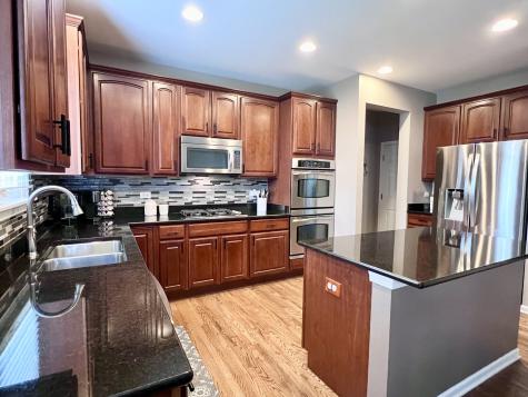 407 Post Oak Circle West Chicago IL 60185