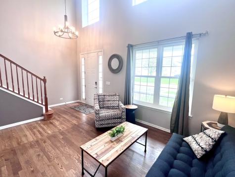 407 Post Oak Circle West Chicago IL 60185