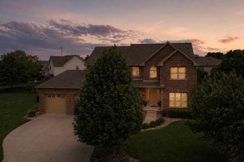 13 Kilborn Court Bloomington IL 61704