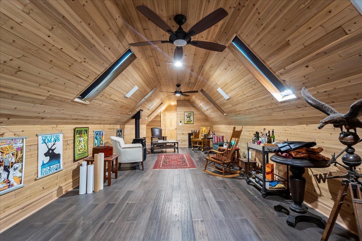 1842 West Greenleaf Avenue Chicago IL 60626