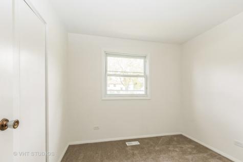352 Boston Street Chicago Heights IL 60411