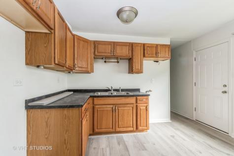 352 Boston Street Chicago Heights IL 60411